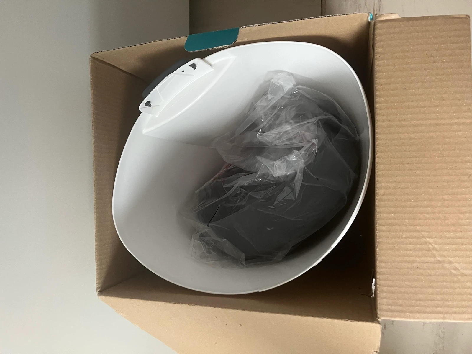 Cesto para pañales Sangenic Tommee Tippee - Blanco gris - no tengo rollo de pañales, solo el cesto - Carrefour – photo 7